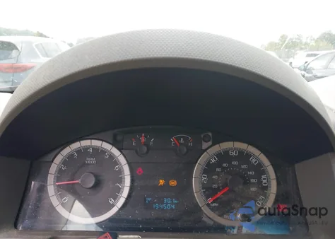 2008 Ford Escape Xls z USA, uszkodzony, nr VIN 1FMCU02Z98KD08454